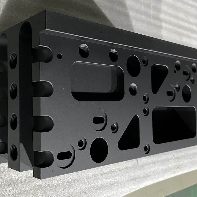 合肥專業鎂合金黑色微弧氧化加工服務——華清高科表面處理基地